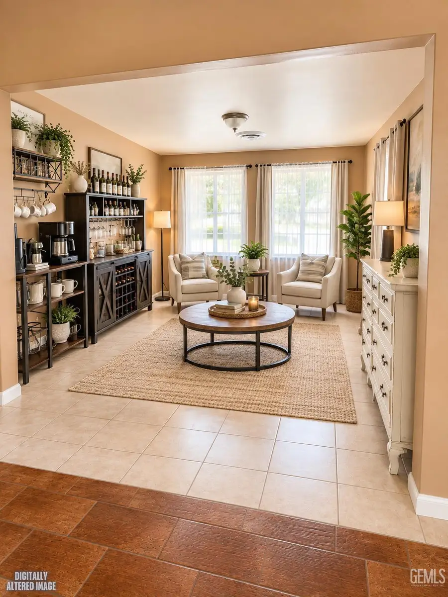 6801 WELDON AVENUE, Bakersfield, CA 93308 - #3
