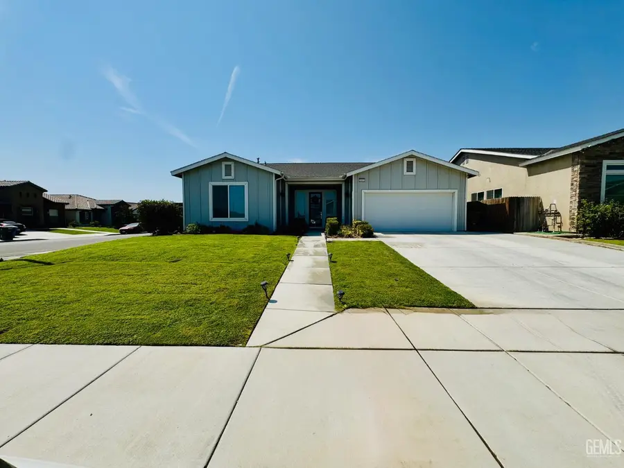5803 HAWTHORN TREE LANE, Bakersfield, CA 93313 - #2