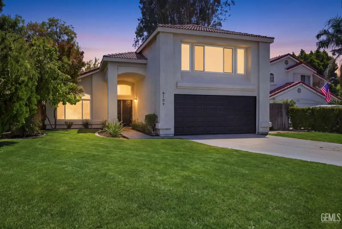 6109 CANCUN COURT, Bakersfield, CA 93313 - #1