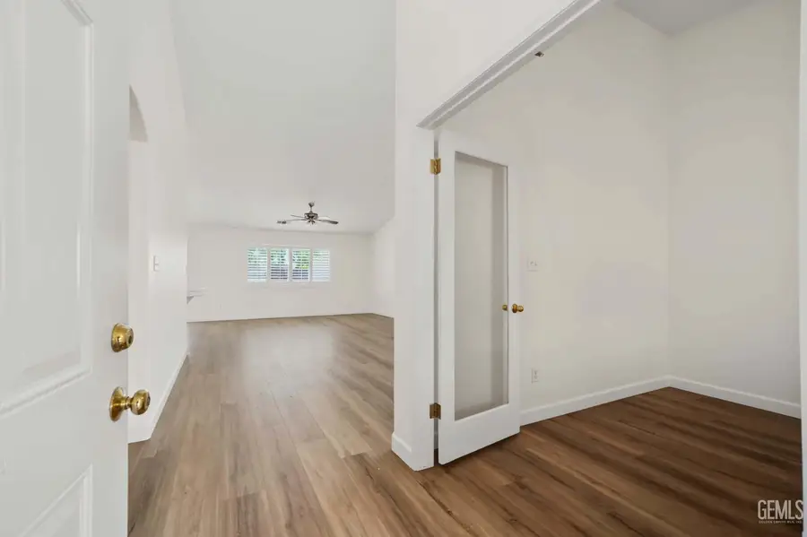 4522 GRANITE MOUNTAIN COURT, Bakersfield, CA 93311 - #3