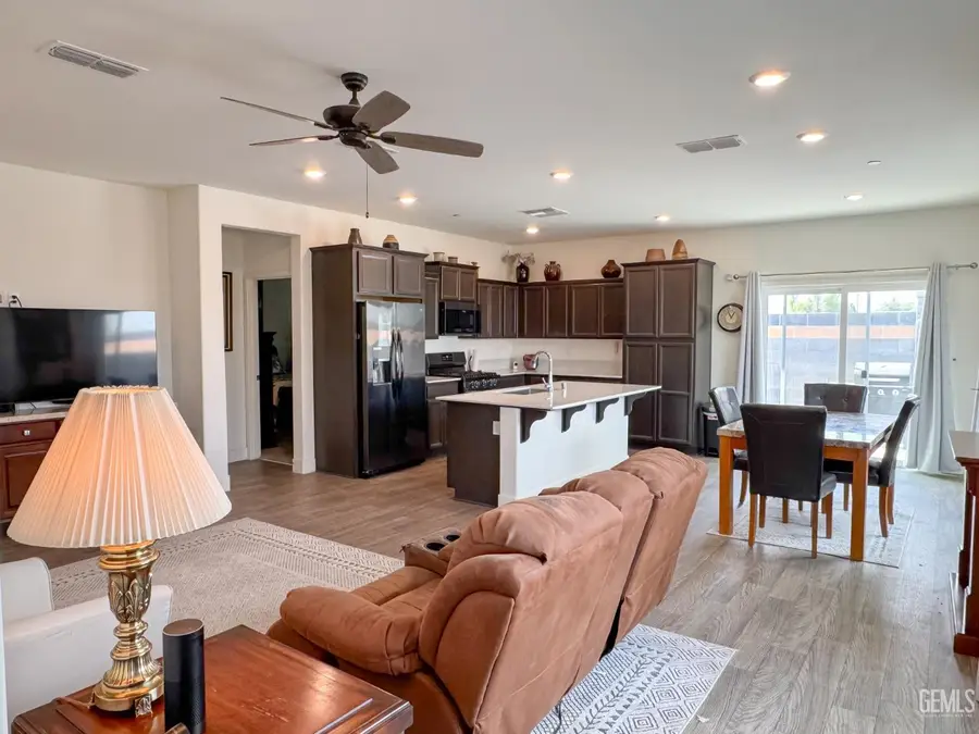 9603 SILVER FALLS LANE, Shafter, CA 93263 - #3