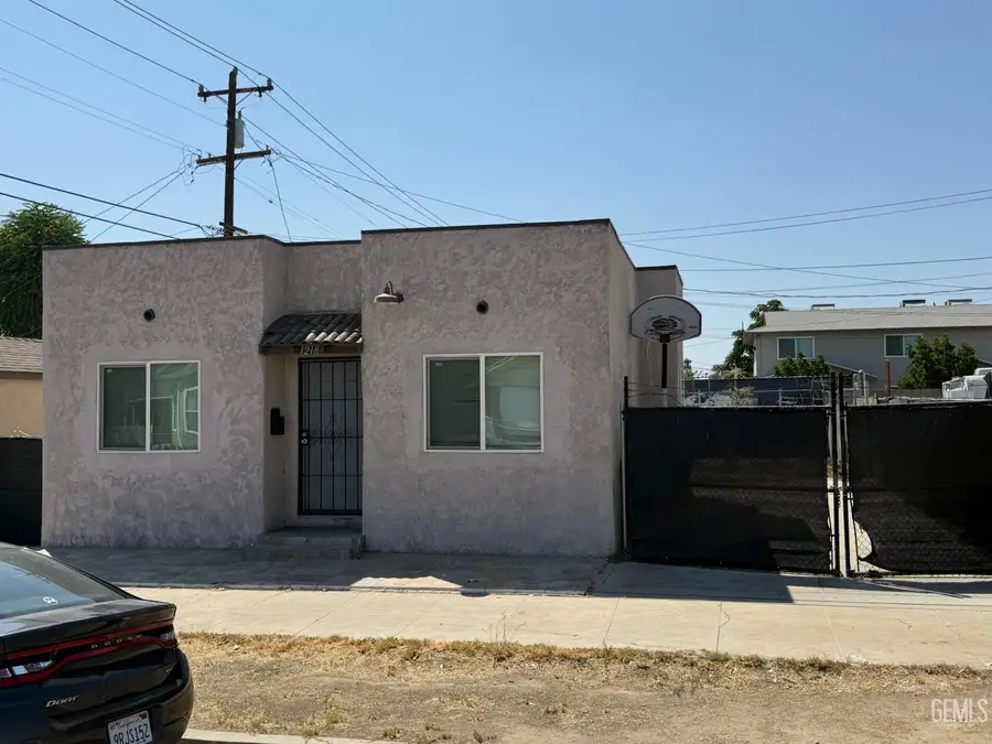 1218 OWENS STREET, Bakersfield, CA 93305 - #3