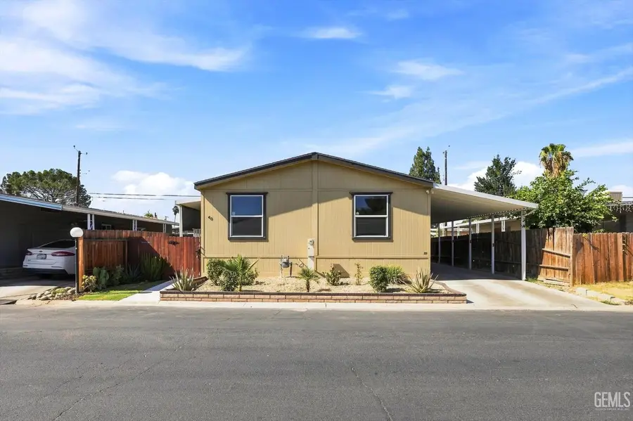 3000 S CHESTER AVENUE #40, Bakersfield, CA 93304 - #3