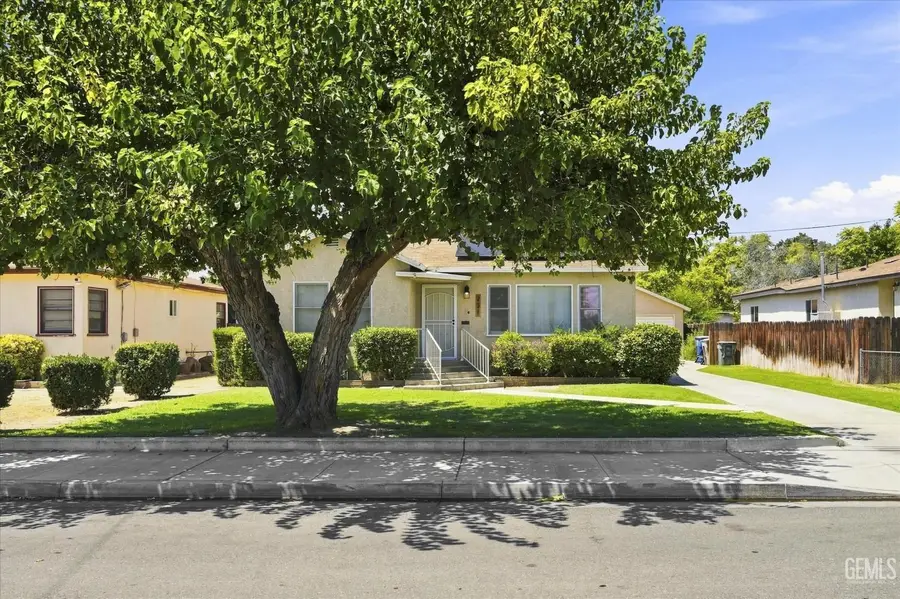 231 A STREET, Bakersfield, CA 93304 - #2