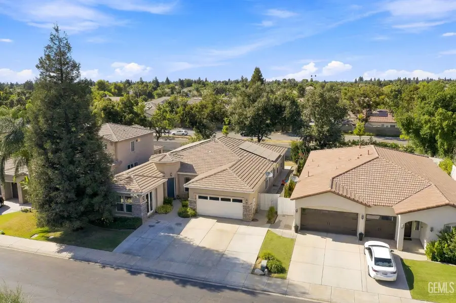 9208 VIA LUGANO, Bakersfield, CA 93312 - #3