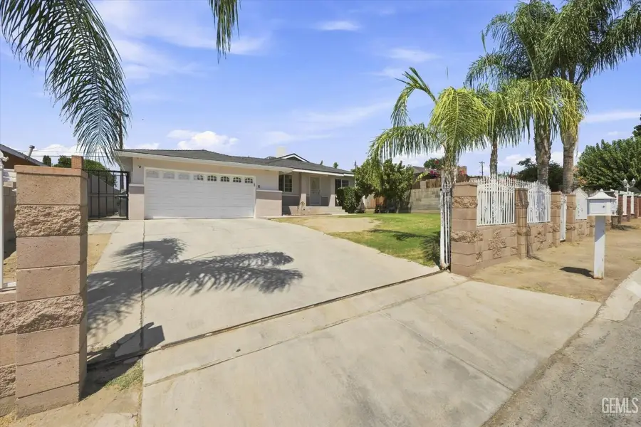 2308 TANGERINE STREET, Bakersfield, CA 93306 - #3
