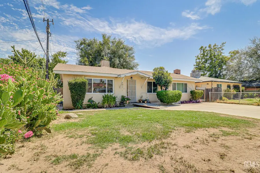 2055 POTOMAC AVENUE, Bakersfield, CA 93307 - #3