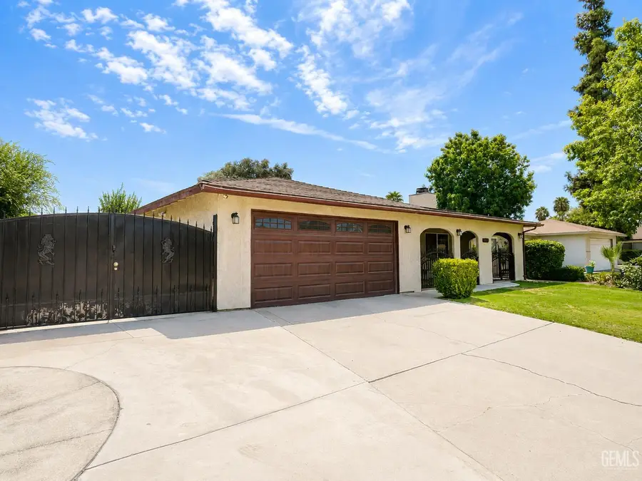 3404 CARDAMON DRIVE, Bakersfield, CA 93309 - #3