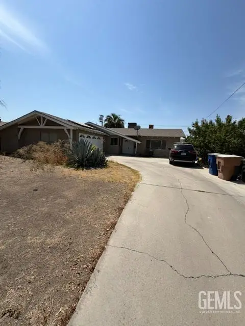 2213 DAYTON AVENUE, Bakersfield, CA 93304 - #3