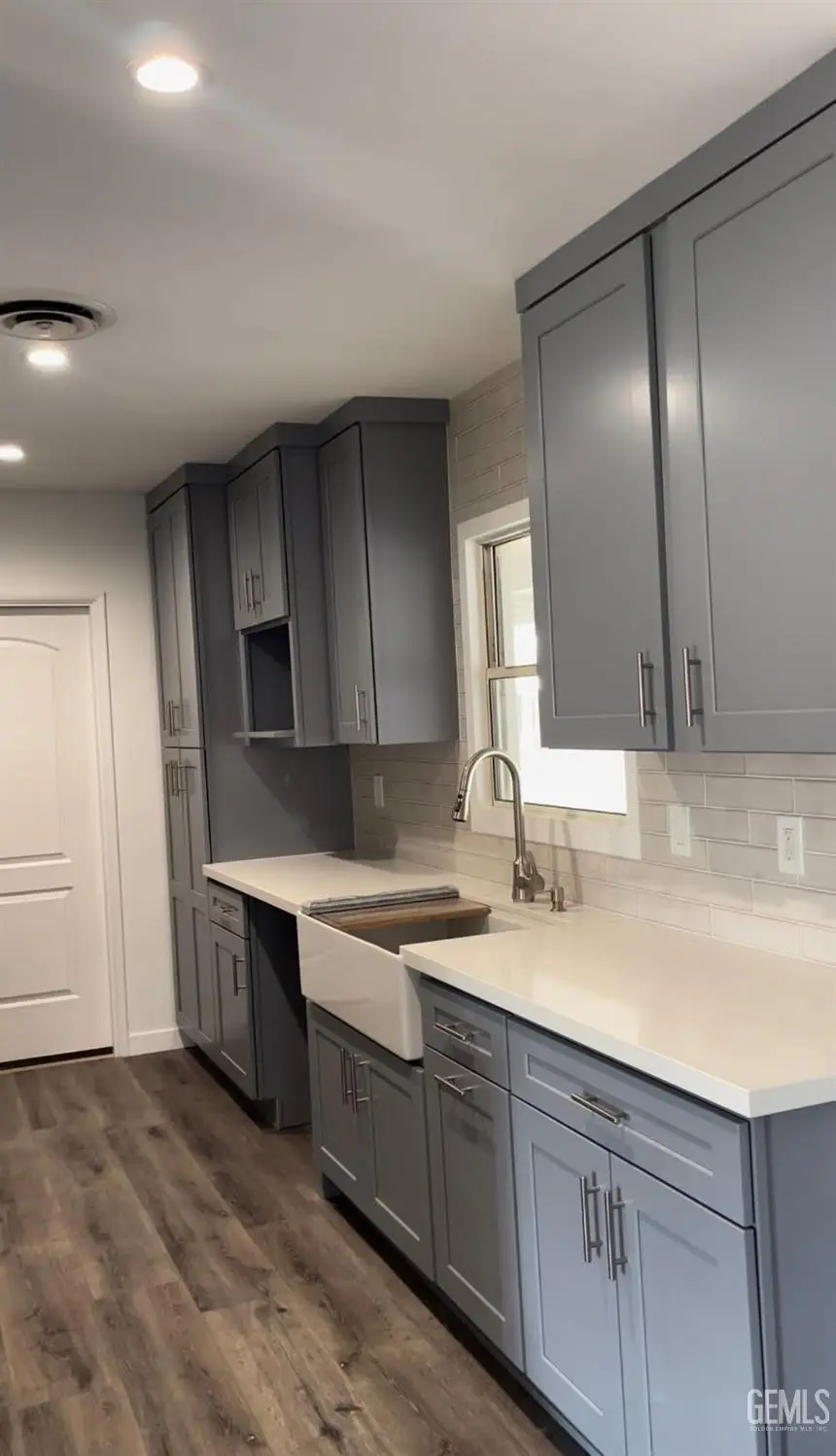 2112 HARRISON DRIVE, Bakersfield, CA 93308 - #2