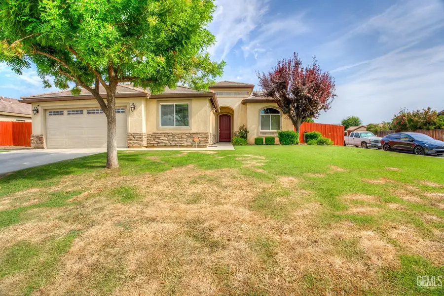 9500 MEADOW FALLS DRIVE, Bakersfield, CA 93311 - #3