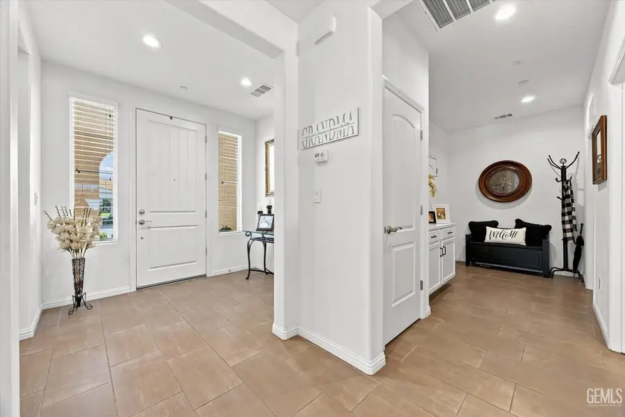 1713 SOMERSET STREET, Bakersfield, CA 93311 - #3