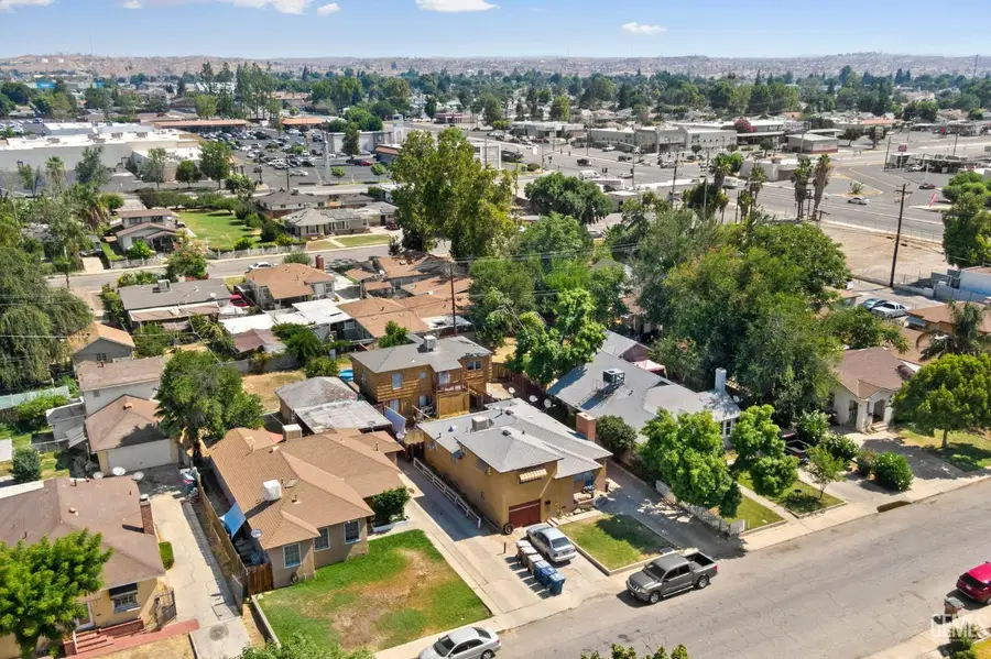 130 HIGHLAND DRIVE, Bakersfield, CA 93308 - #2