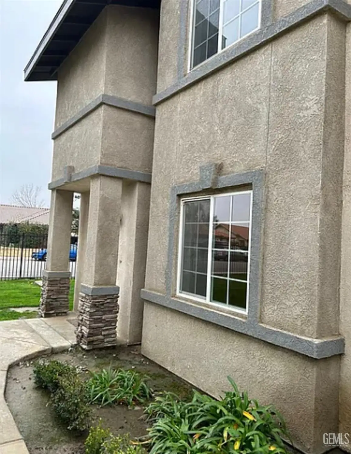 600 HOSKING AVENUE, Bakersfield, CA 93307 - #1