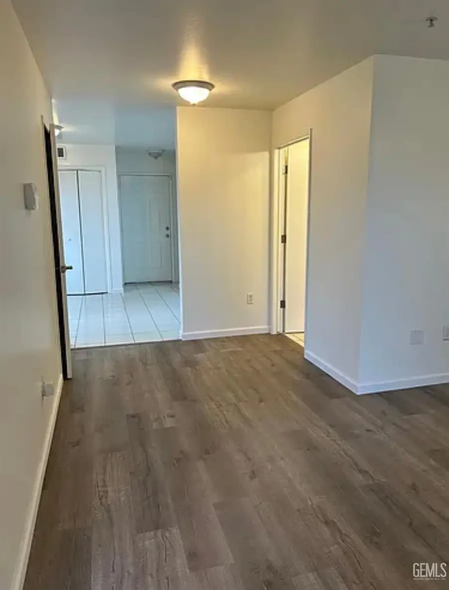 600 HOSKING AVENUE, Bakersfield, CA 93307 - #3