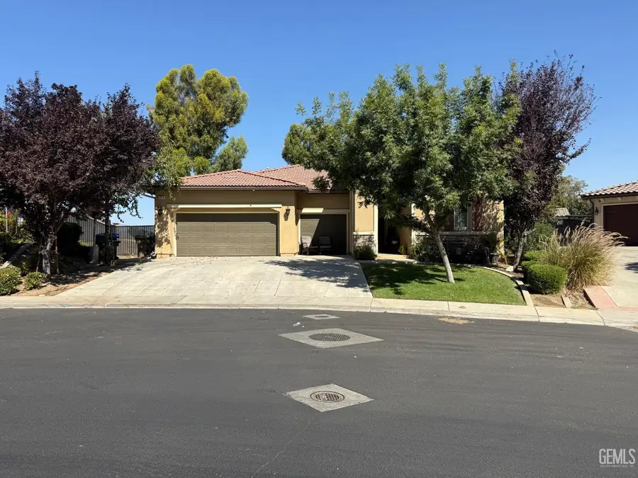 5014 VENTANA CANYON DRIVE, Bakersfield, CA 93306 - #2
