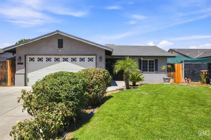 9034 MACKENZIE COURT, Bakersfield, CA 93306 - #2