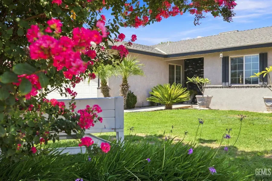 9034 MACKENZIE COURT, Bakersfield, CA 93306 - #3