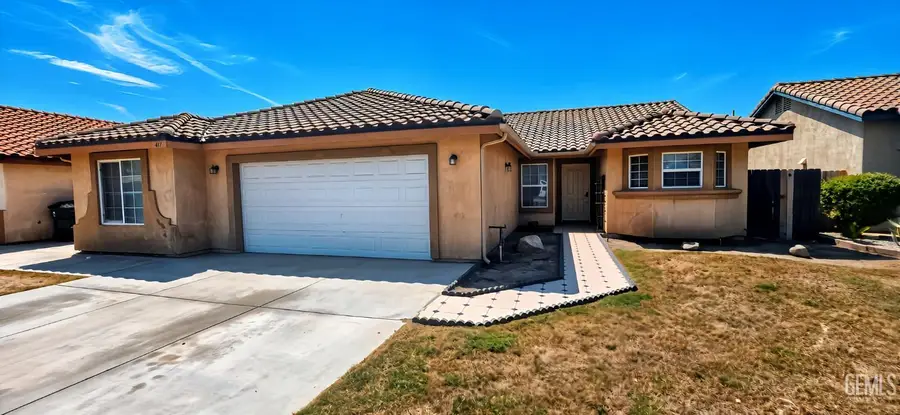 411 SCARLETFIRE DRIVE, Bakersfield, CA 93307 - #2