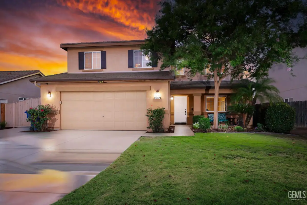 12307 GREAT COUNTRY DRIVE, Bakersfield, CA 93312 - #1