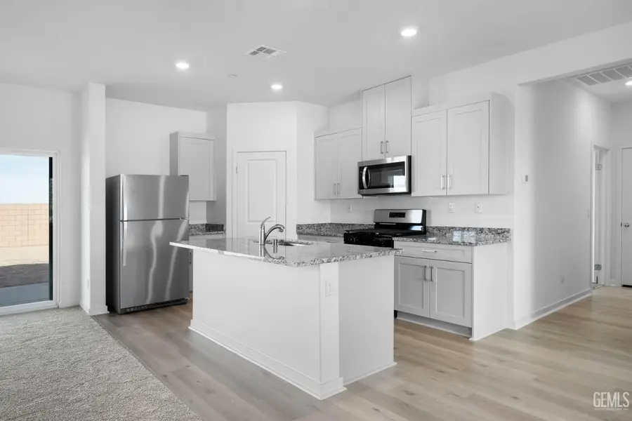 1204 ACALA COURT, Shafter, CA 93263 - #3