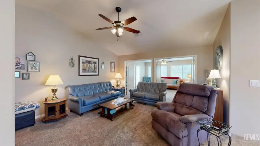9815 BOURBON ROSE COURT, Bakersfield, CA 93311 - #2