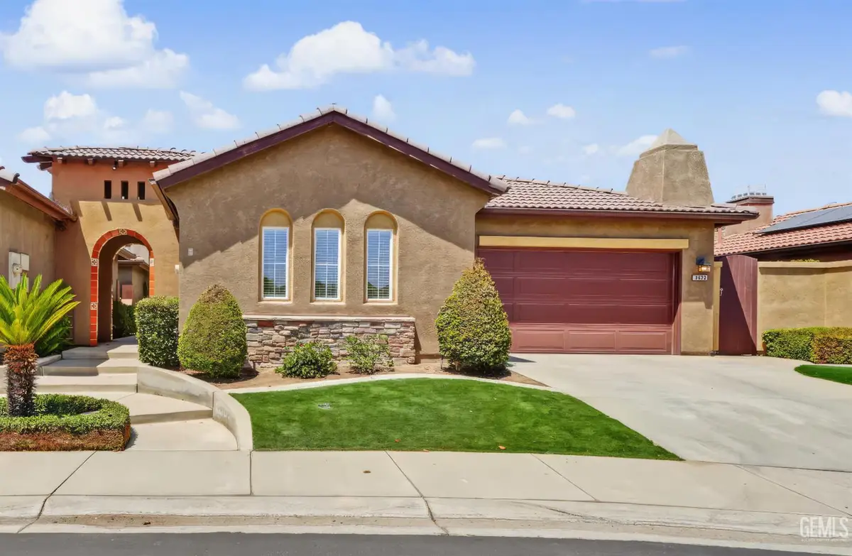 8622 BOLSENA LANE, Bakersfield, CA 93312 - #1