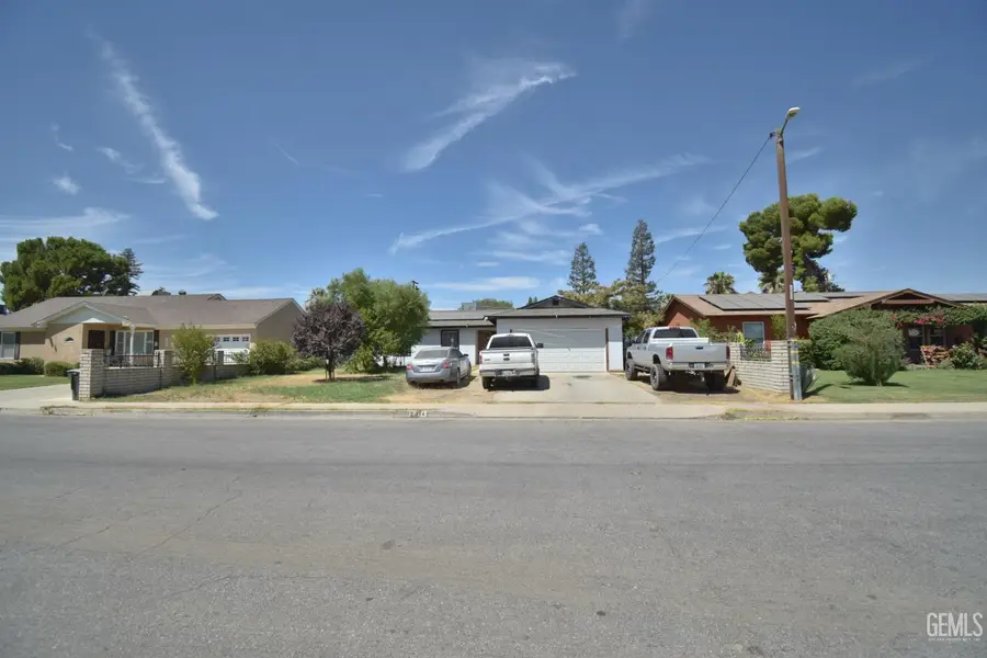 2314 WESTHAVEN AVENUE, Bakersfield, CA 93304 - #2