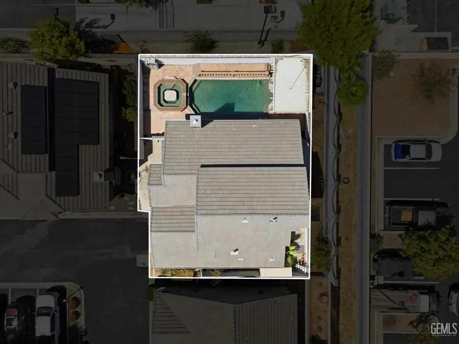 3625 BERNARD STREET #19, Bakersfield, CA 93306 - #3