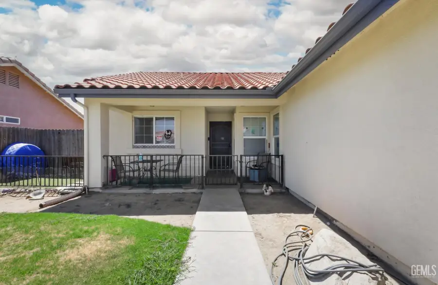 413 MIDNIGHT COURT, Bakersfield, CA 93307 - #3