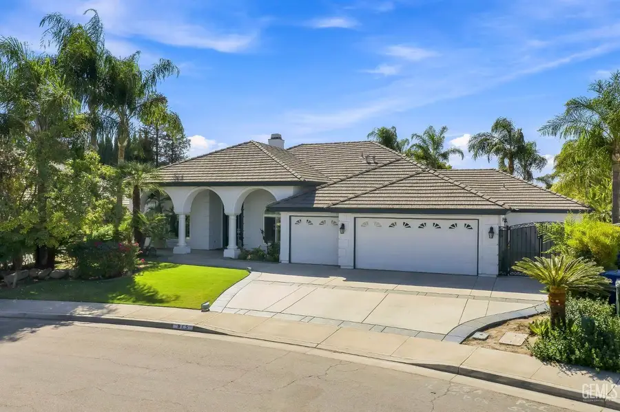 815 PROVENCE COURT, Bakersfield, CA 93314 - #2
