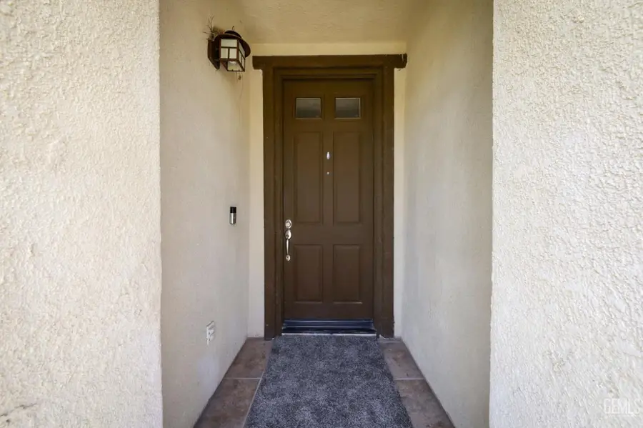 5702 SEGOVIA WAY, Bakersfield, CA 93306 - #2
