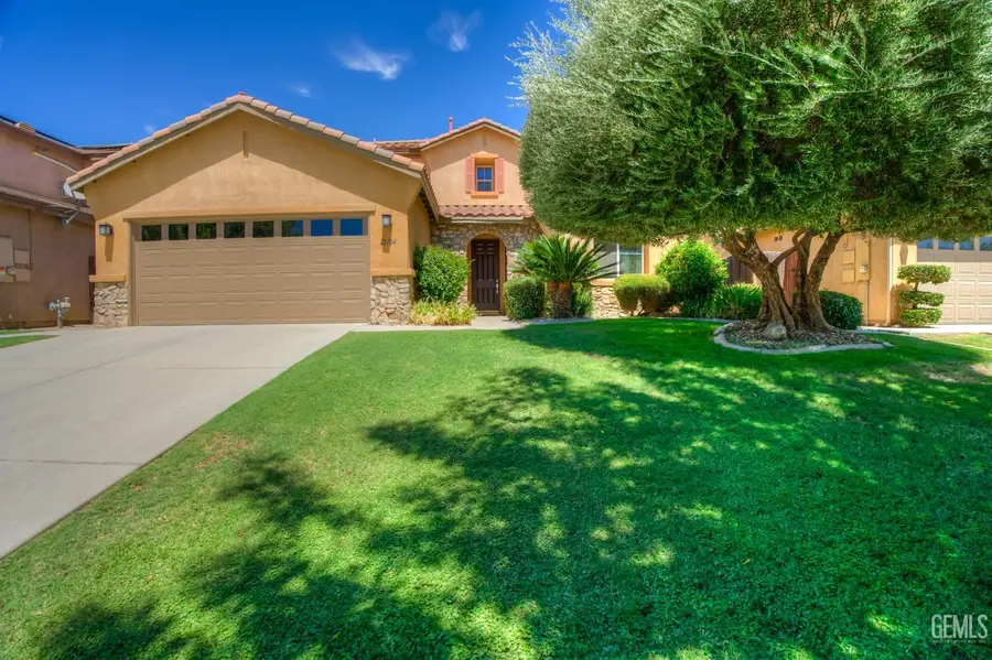 12704 SHALLOW WATER COURT, Bakersfield, CA 93312 - #2