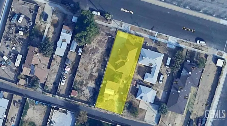 525 BUTTE STREET, Bakersfield, CA 93305 - #3