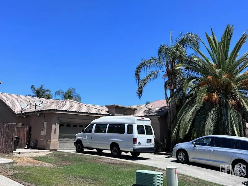 10808 VILLA HERMOSA DRIVE, Bakersfield, CA 93311 - #3