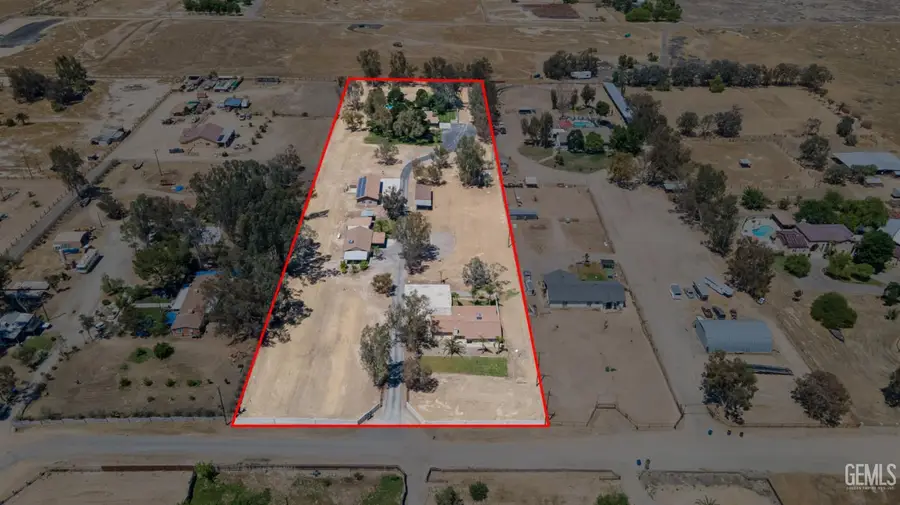 3800 S STERLING ROAD, Bakersfield, CA 93307 - #2