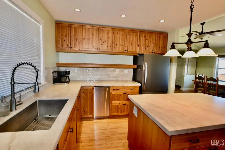 22730 SHENADOAH, Tehachapi, CA 93561 - #3