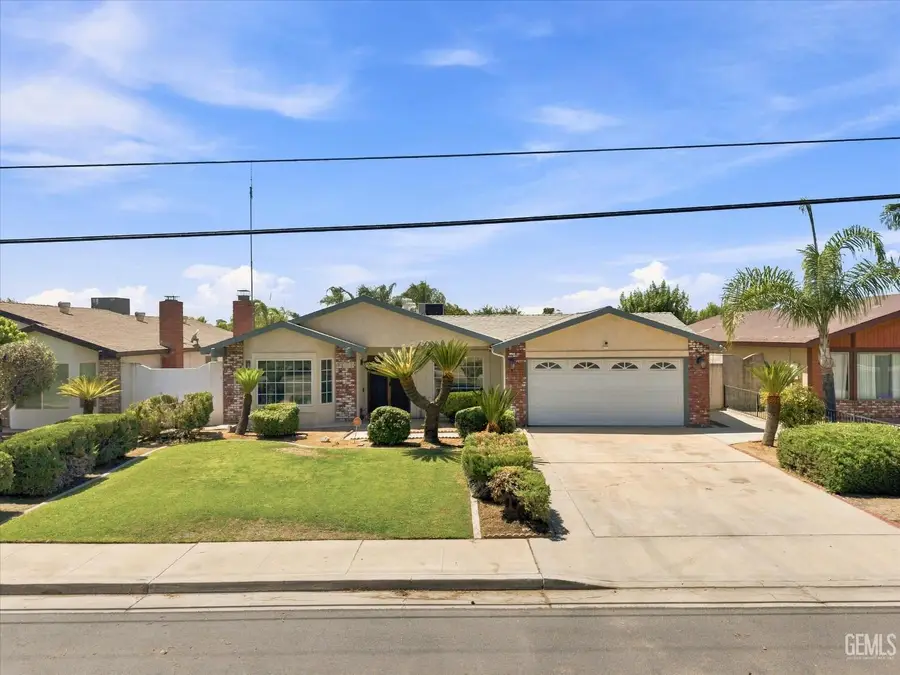 2129 RANDOLPH STREET, Delano, CA 93215 - #3