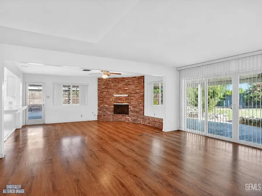 6117 EUCLID AVENUE, Bakersfield, CA 93308 - #3