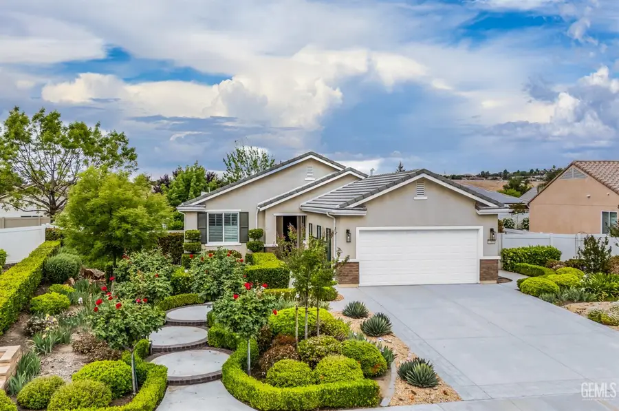 13408 LIMESTONE FALLS DRIVE, Bakersfield, CA 93306 - #2