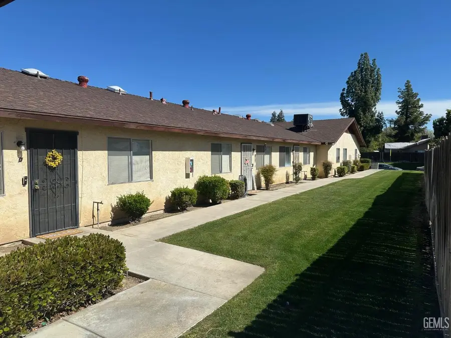 2421 WESTHOLME BOULEVARD, Bakersfield, CA 93309 - #2