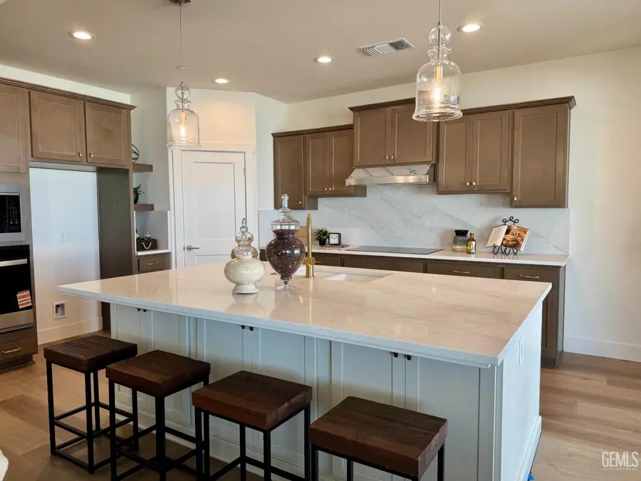 14712 WHITTINGTON, Bakersfield, CA 93311 - #3