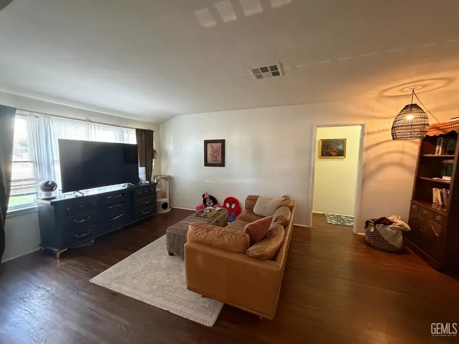 300 HOLTBY ROAD, Bakersfield, CA 93304 - #2