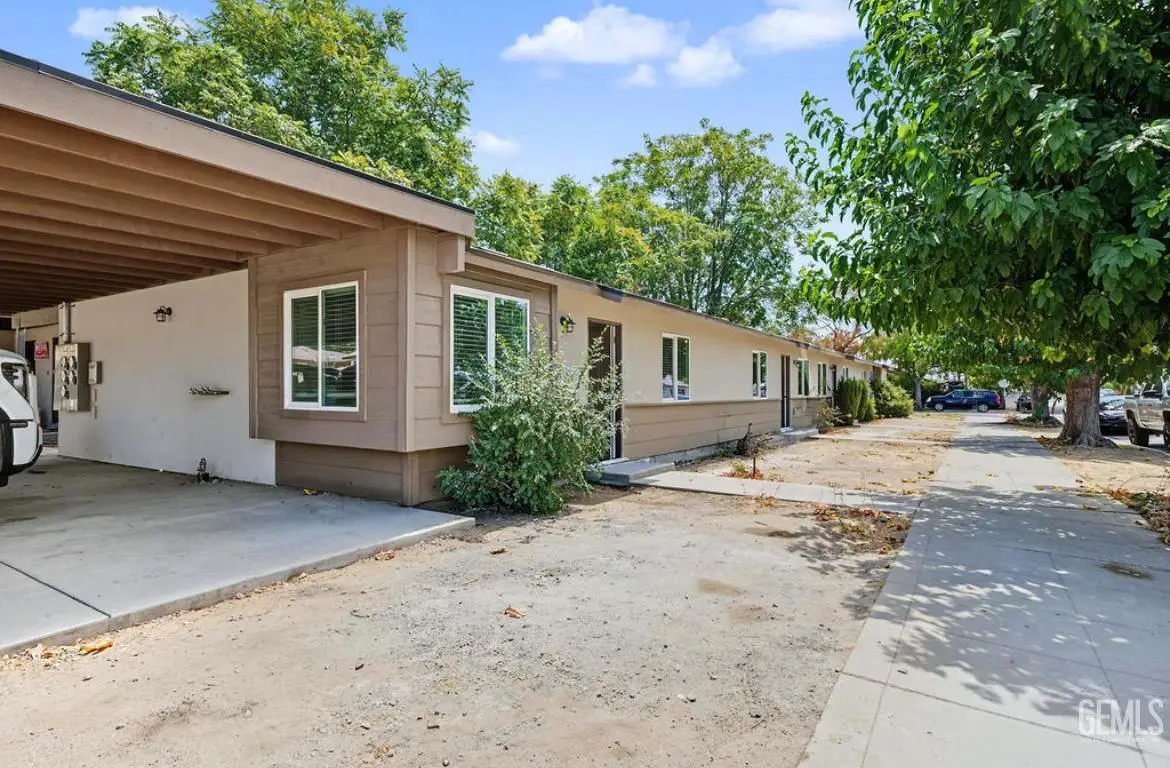 1211 ALTA VISTA DRIVE, Bakersfield, CA 93305 - #1