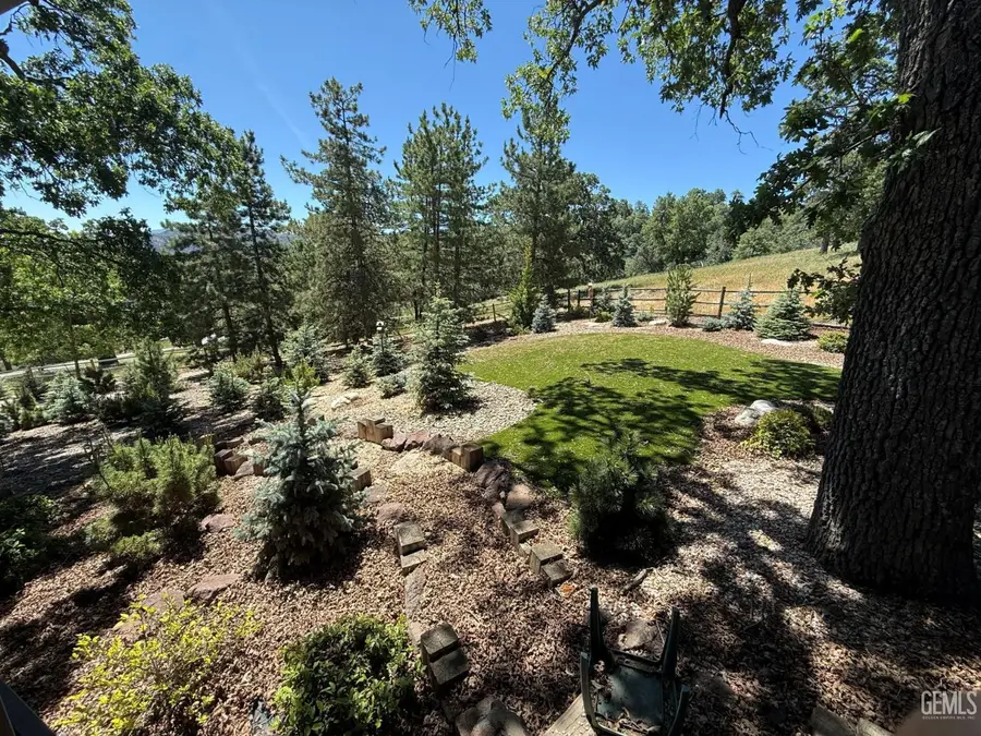 30880 PINEDALE DRIVE, Tehachapi, CA 93561 - #3