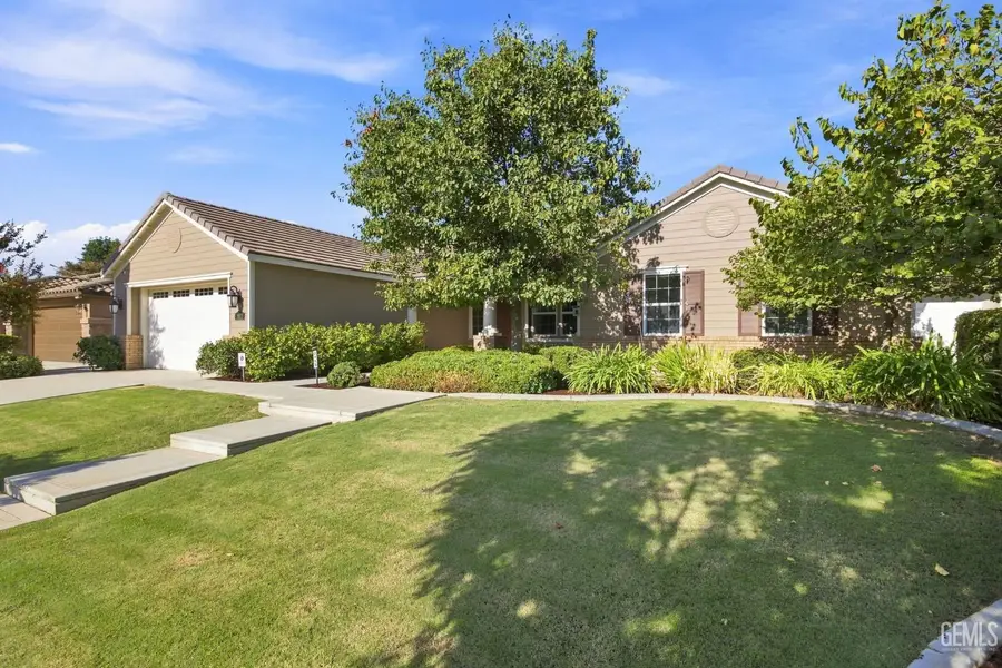 3113 BARROWBY STREET, Bakersfield, CA 93311 - #2