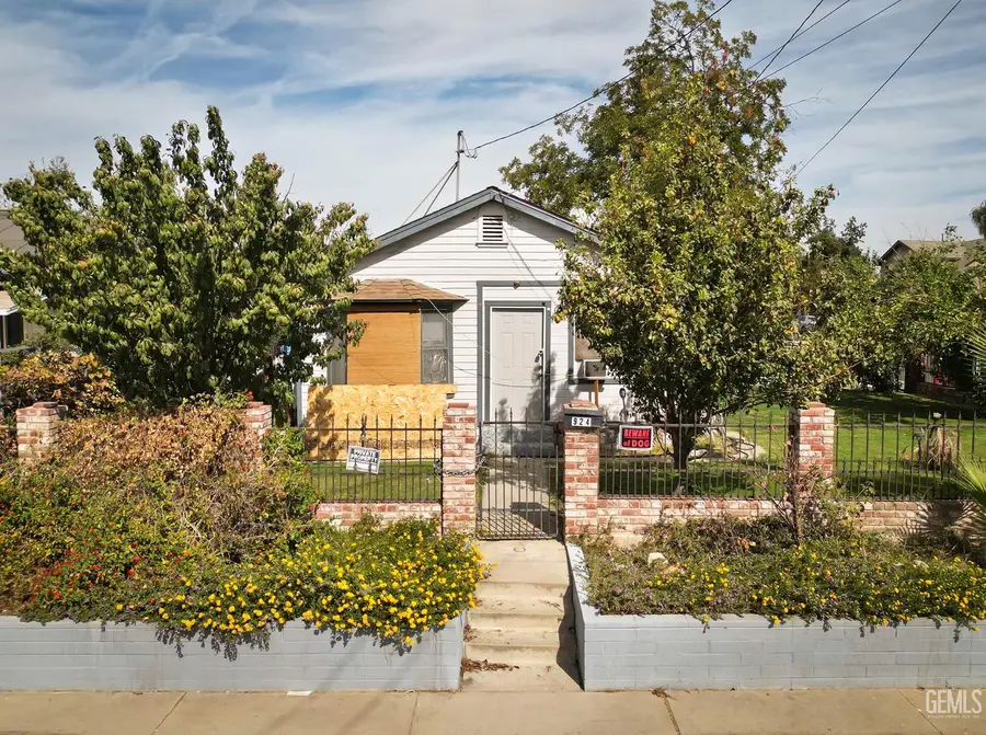 924 KNOTTS STREET, Bakersfield, CA 93305 - #2