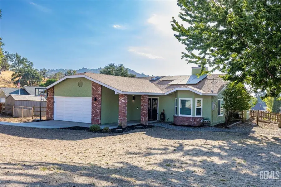17741 CHURCHILL STREET, Tehachapi, CA 93561 - #2