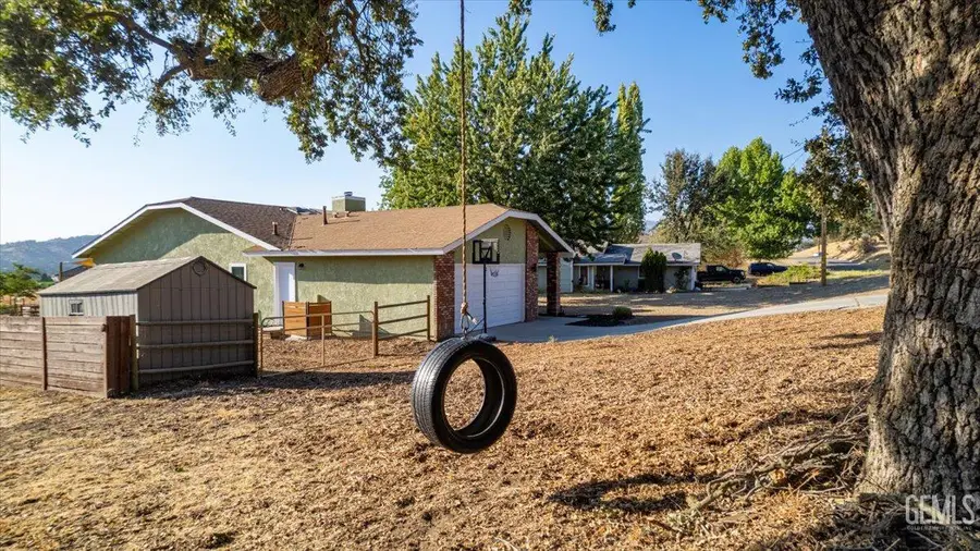 17741 CHURCHILL STREET, Tehachapi, CA 93561 - #3