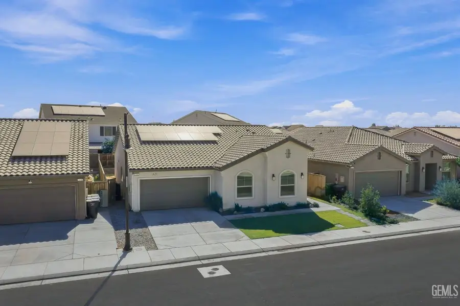 3300 WHISPERING BROOK LANE, Shafter, CA 93263 - #3